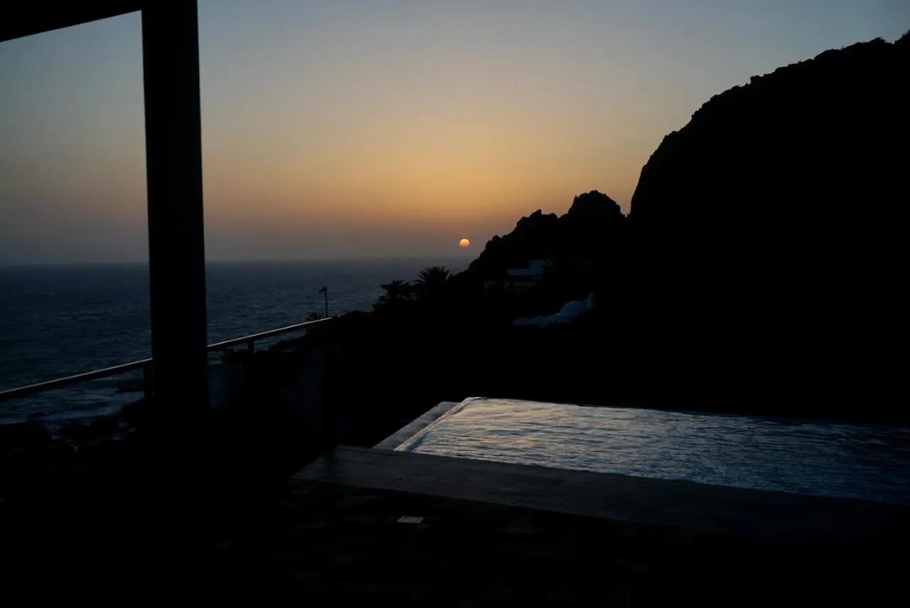 Iris Zahara Bed & Breakfast Zahara de los Atunes